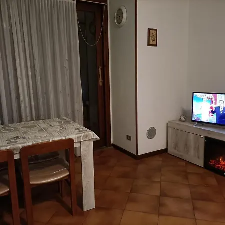 Valsassina Rent Apartamento Introbio
